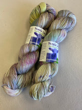 Load image into Gallery viewer, Purple Lamb: Dream Sock