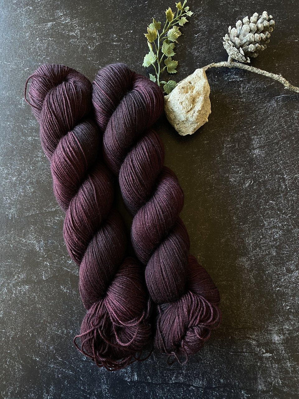 Red Stag Fibre: Dachas Sock