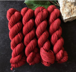 Red Stag Fibre: Dachas Sock