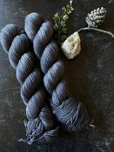 Load image into Gallery viewer, Red Stag Fibre: Cottage Sock