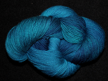 Load image into Gallery viewer, Done Roving Yarns: Frolicking Feet