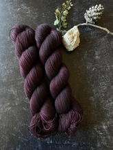 Load image into Gallery viewer, Red Stag Fibre: Cottage Sock